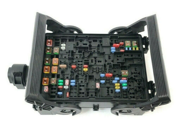 84114437 OEM Fuse Box Junction Block 2015-2020 Escalade Suburban Tahoe Yukon