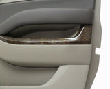 84365558 Front Right Passenger Side Door Panel Coca Dune Suburban Tahoe Yukon