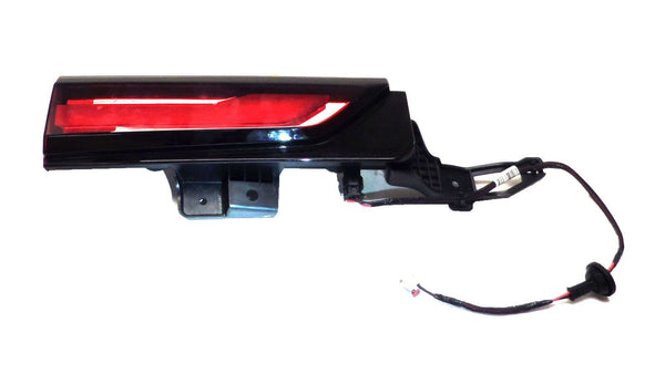 Driver Side Rear Left Closure Signal Lamp 2021-22 Escalade Suburban Tahoe Yukon
