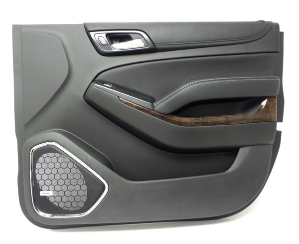 84192441 Front Right Passenger Side Door Panel Jet Black 2017-19 Chevrole Tahoe