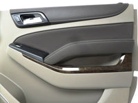 84034986 Front Right Passenger Side Door Panel Coca Dune Suburban Tahoe Yukon
