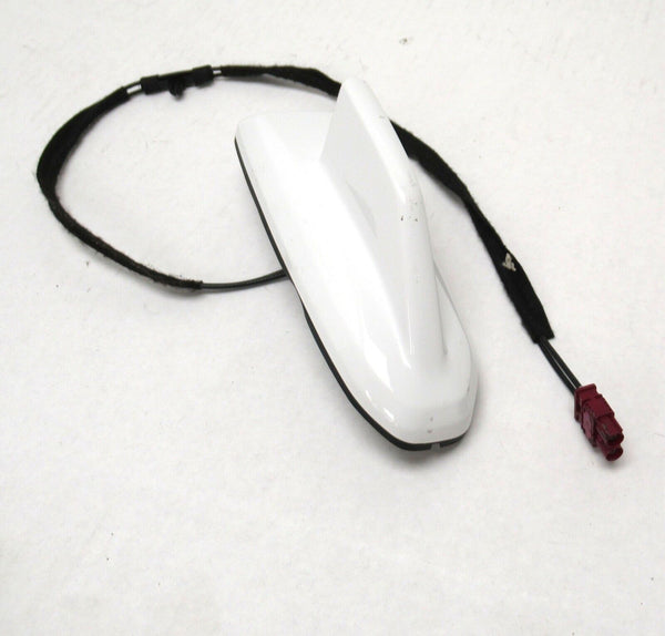 84876036 Roof Radio Antenna White 2021-2023 Chevrolet Suburban Tahoe GMC Yukon