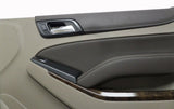 84365558 Front Right Passenger Side Door Panel Coca Dune Suburban Tahoe Yukon