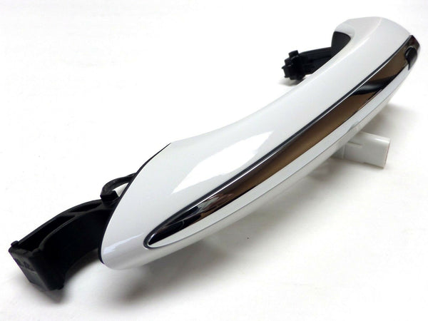 Keyless Rear Door Handle Summit White / Chrome 2015-2017 Chevrolet Cruze