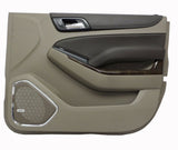 84365558 Front Right Passenger Side Door Panel Coca Dune Suburban Tahoe Yukon