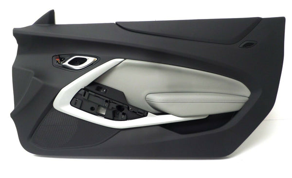 84454757 OEM Door Panel Black Grey Passenger Side 2019 2020 Chevrolet Camaro